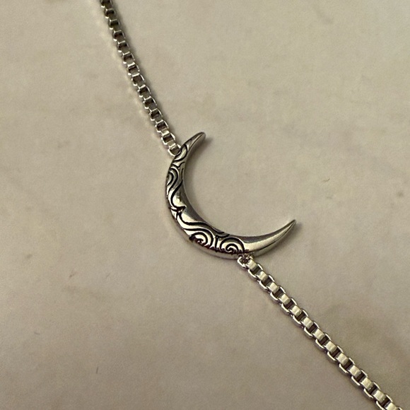 SOLD Disney Couture Silver Aladdin Lamp Necklace - Picture 8 of 12